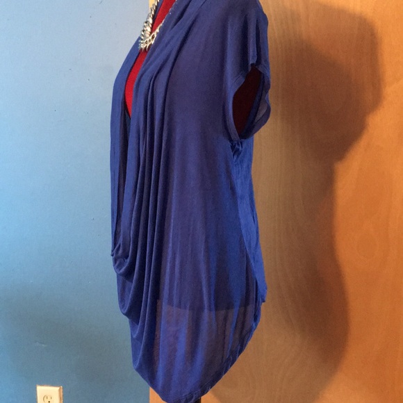 Top - Picture 2 of 2